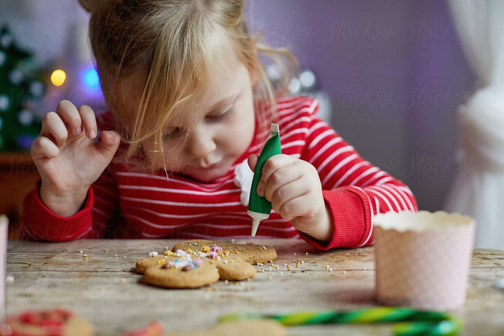 Christmas Gingerbread Decorating Workshops for Kids image