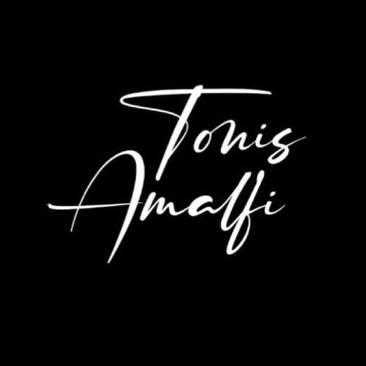 Tonis Amalfi Picture