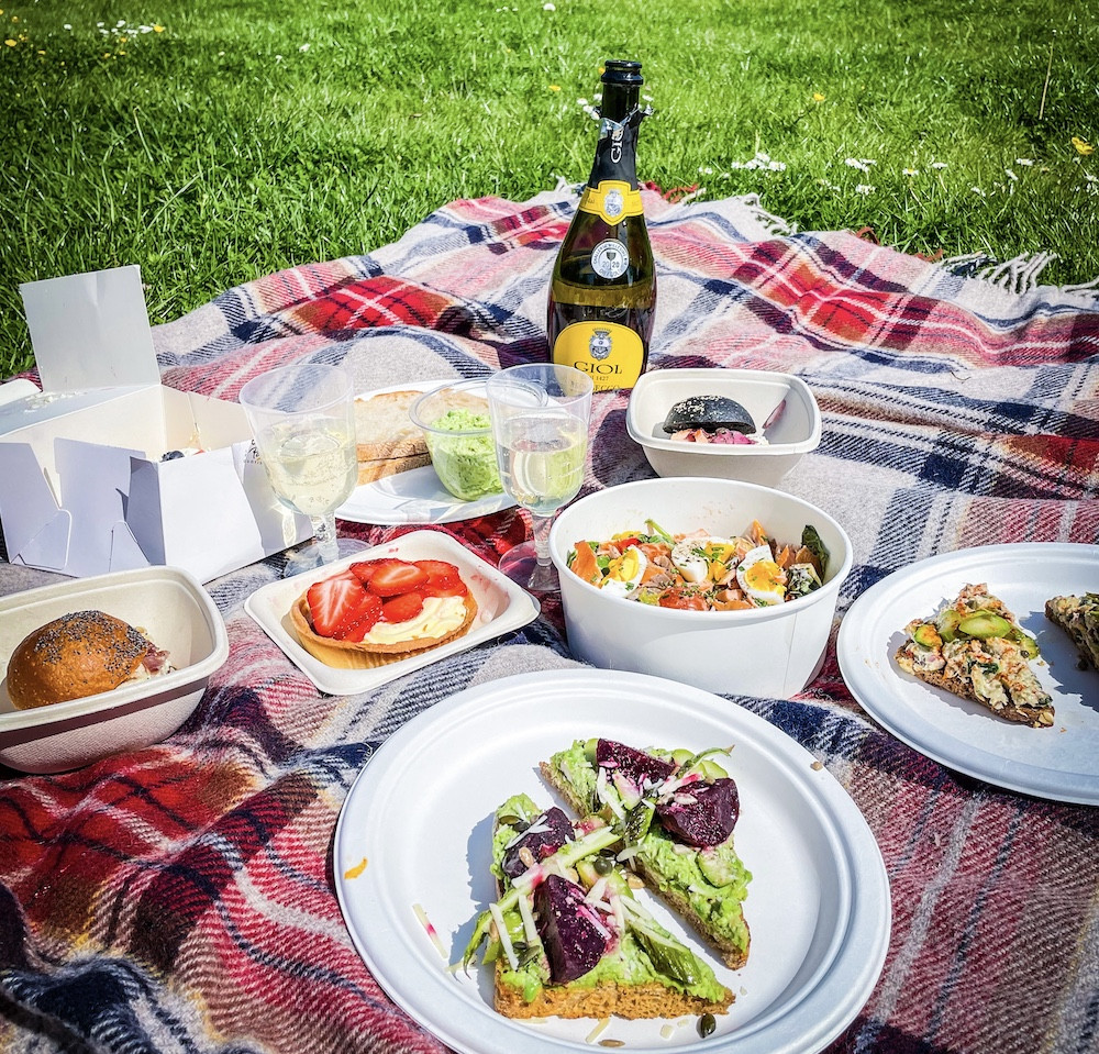 LE PERFECT PICNIC FROM LE PAIN QUOTIDIEN image
