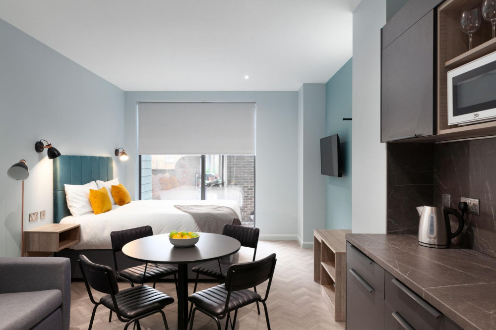THE EAST LONDON APART HOTEL FOR CITY LIVING image