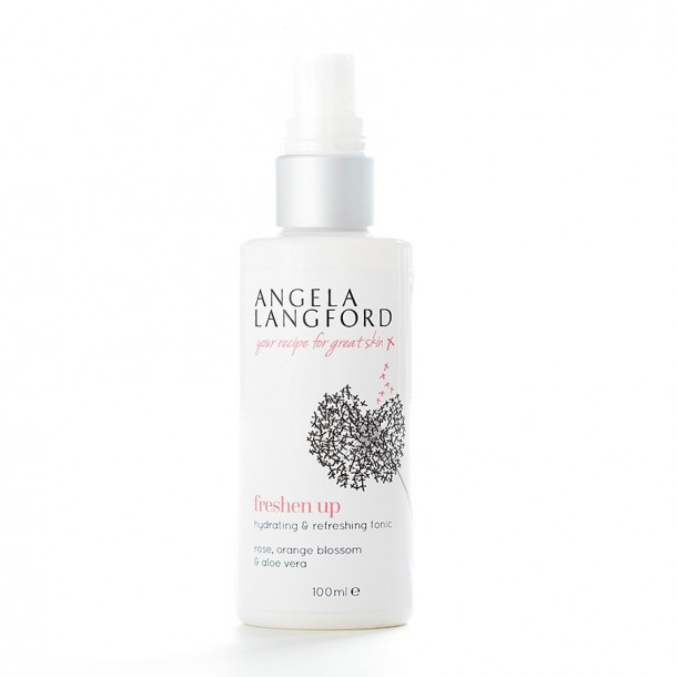 OUR MUST HAVE SUMMER BEAUTY BUYS image