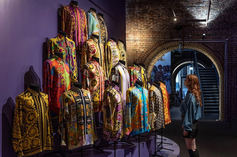 THE ARCHES LONDON BRIDGE CELEBRATES GIANNI VERSACE WITH A MAJOR RETROSPECTIVE image